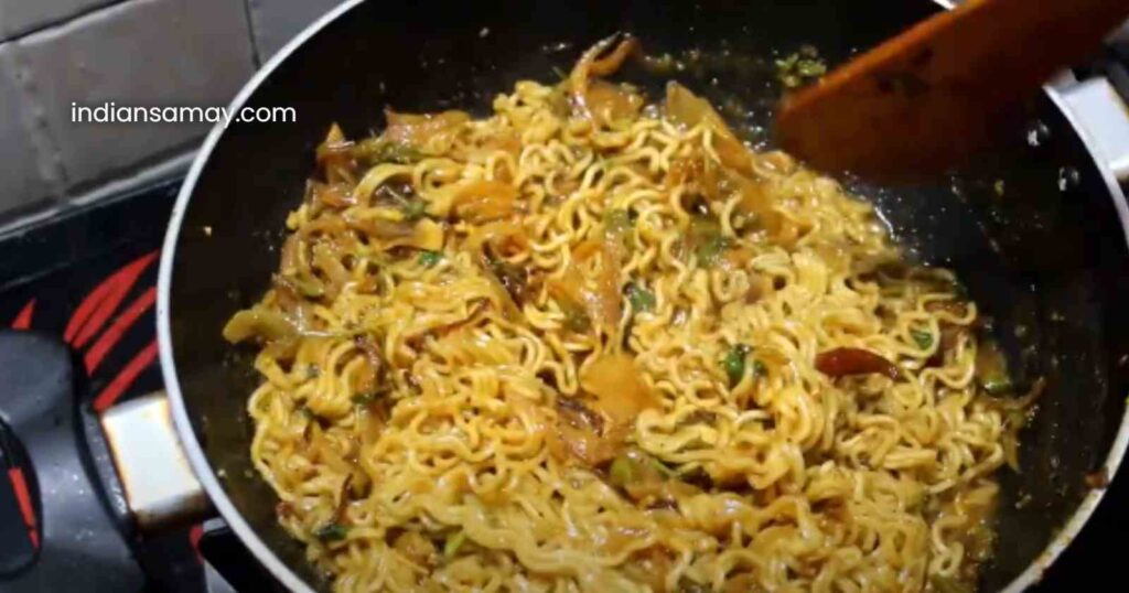 तैयार हो गया बिरयानी मैगी 